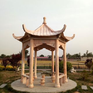 簡單大方、質(zhì)樸厚重的四角涼亭造型